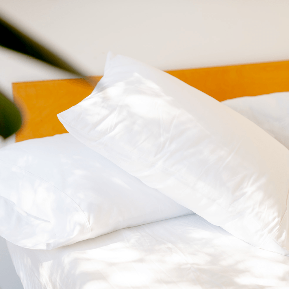 2x Hotel Pillows & Pillowcase Set (Down Alternative) - FluffCo | Hotel Comfort